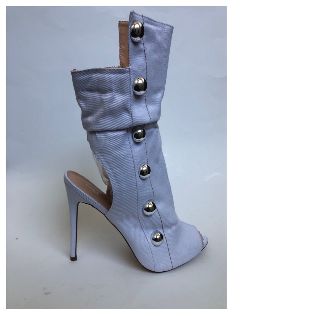 White Studded Boots - Picture 4 of 4